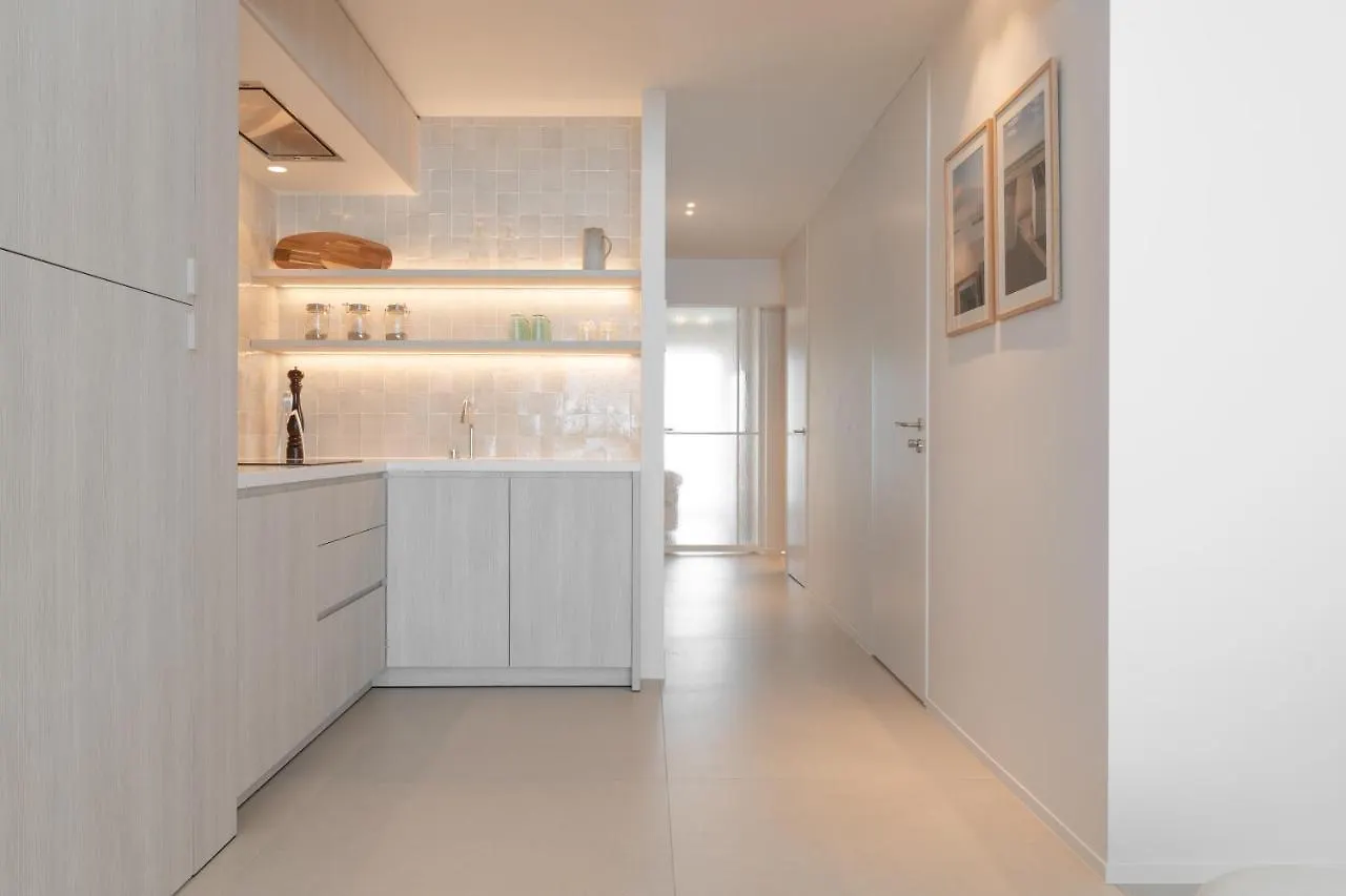 Apartment Een Designappartement Met Zijdelings Zicht Op Zee Ostend